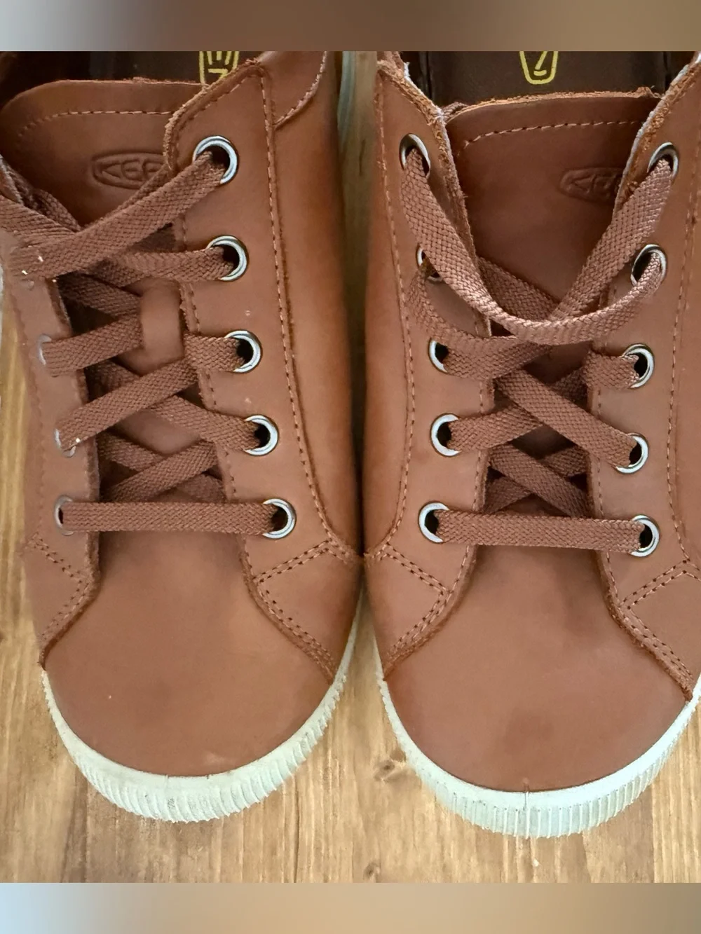 KEEN Lorelai Leather Sneakers Brown Lace Up Shoes Womens 7.5 1022044 Luftcell